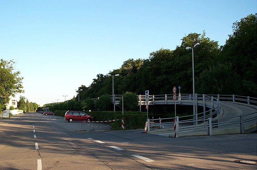 sapw_parkplatz.jpg sapw_parkplatz.jpg